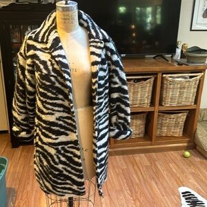 Iro coat, size 36. Very good condition